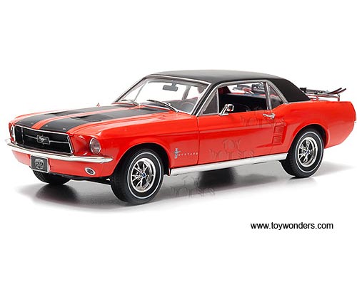 Ford Mustang Coupe 